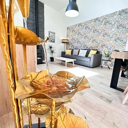 La Cour Aux Bulles Trigny